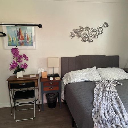Lovely Studio Apartment With Kitchenette. Tampa Esterno foto